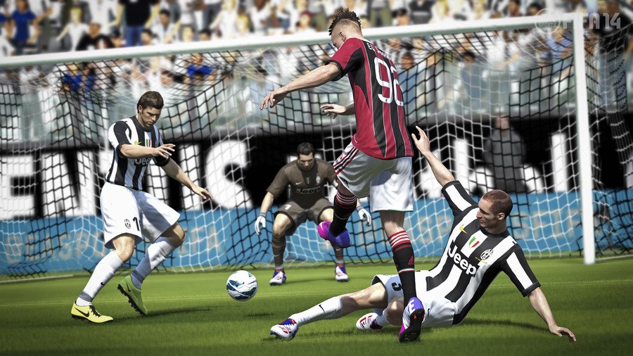 FIFA 14 лидирует в Великобритании после праздников
- Изображение 1 FIFA 14 лидирует в Великобритании после праздников
- Изображение 1